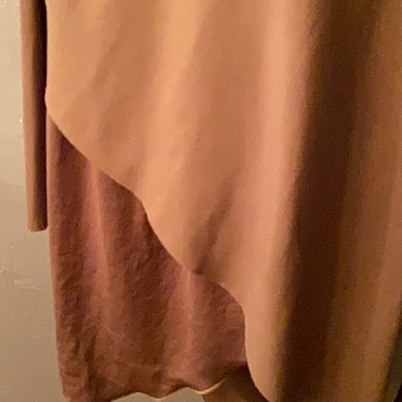 Zara tan/brown asymmetrical hem multi layer wide neck long sleeve shirt - Picture 6 of 16